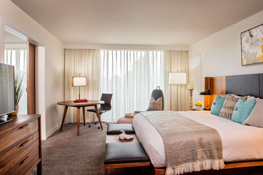 DoubleTree by Hilton Atlanta Windy Hill Ballpark
