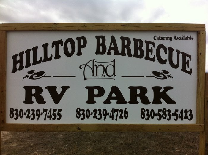 HILLTOP BARBEQUE Updated August 2024 512 E East Highway 72, Runge