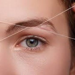 Natural Eyebrows Threading