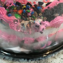 Dairy Queen Grill & Chill - Mama said knock your cake out? If this is what full price $39.99 looks like, I will be going elsewhere next time.