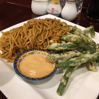Dragon Palace - Kids lomein and green beans - Chinese Near Me - Daniel Island, South Carolina