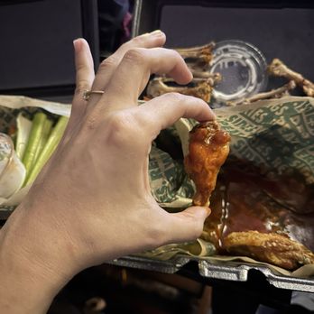 Wingstop - Chicken Wings Near Me - Pinellas Park, Florida