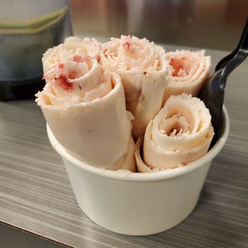 Sweet Charlie's - Ice Cream & Frozen Yogurt Near Me - Rehoboth Beach, Delaware Sweet Charlie's - Ice Cream & Frozen Yogurt Near Me - Rehoboth Beach, Delaware