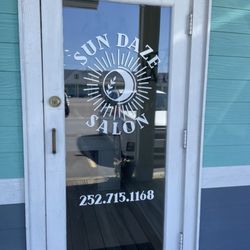 Sun Daze Salon