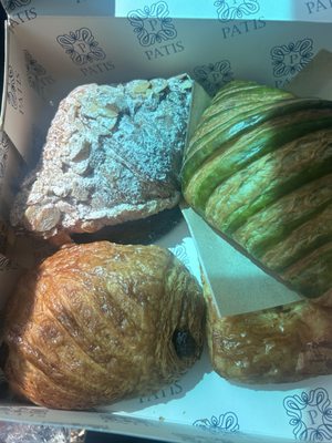 Patis Bakery by null