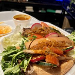 Pupuseria Mi Pulgarcito - Pan con pollo