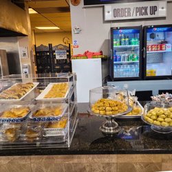 Momo Snack's