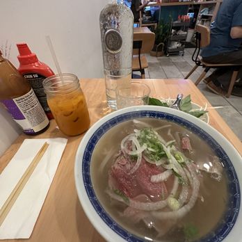 Nom Nam - O.G. Pho and Thai Iced Tea - Vietnamese Near Me - New York, New York