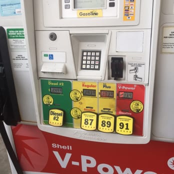 Shell - This one says 2.93 also empty pump. - Gas Stations Near Me - Irvine, California