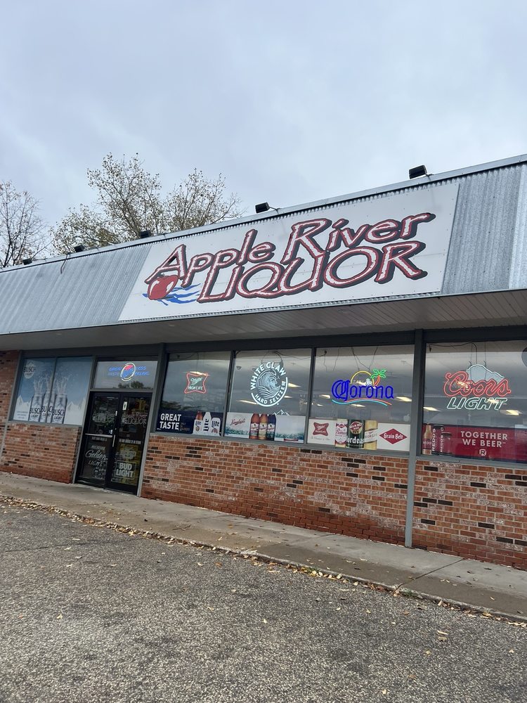 Apple River Liquor Logo