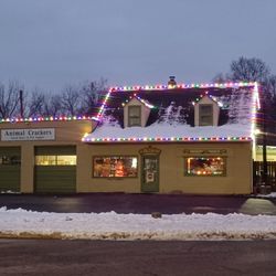 Animal Crackers Feed Store & Pet Supply