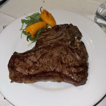 Arroyo Chop House - Porterhouse - Steakhouses Near Me - Pasadena, California Arroyo Chop House - Porterhouse - Steakhouses Near Me - Pasadena, California