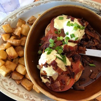 Another Broken Egg Cafe - Eggs Blackstone Benedict - Breakfast & Brunch Near Me - Tuscaloosa, Alabama