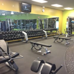 Anytime Fitness - Dumbbells and benches