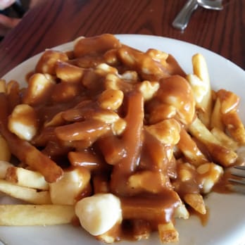 Esquire Restaurant - Awesome poutine - American Near Me - Bedford, Nova Scotia Esquire Restaurant - Awesome poutine - American Near Me - Bedford, Nova Scotia