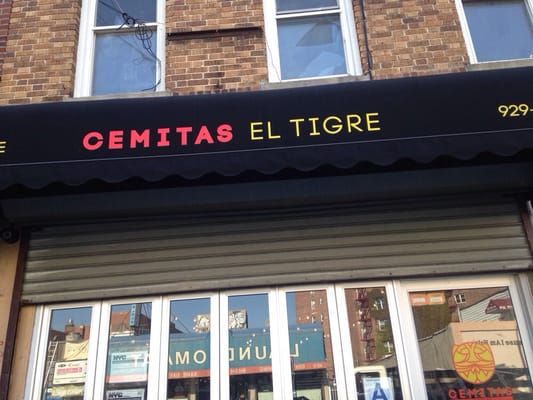Cemitas El Tigre by null
