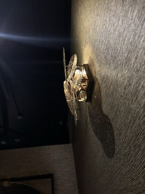 The West End Lounge by null