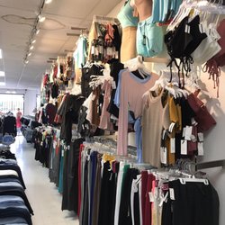 L'Patricia - Ignore that pee stain in the ceiling! The clothes are cute!!