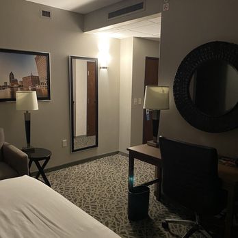 Drury Plaza Hotel Milwaukee Downtown - Hotels Near Me - Milwaukee, Wisconsin