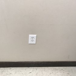 Louisiana Stat Care - Dirty substance on walls and baseboards