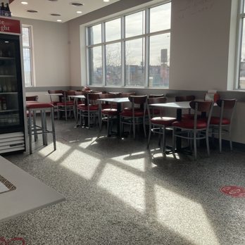 Basha Donair - Interior - bright and inviting - Donairs Near Me - Sherwood Park, Alberta