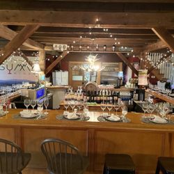 The Summit Winery - May 2025 Blind Wine Blend Tasting event with The Summit Winery Wine club.