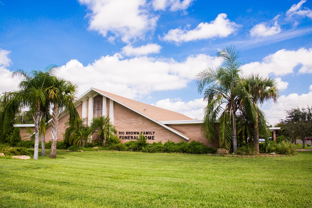 FAMILY FUNERAL HOME RIC BROWN Updated September 2024 621 E Griffin