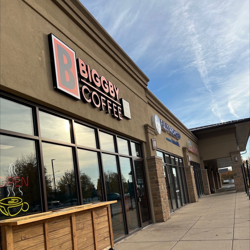 Biggby Coffee - Front of store - Coffee & Tea Near Me - Shorewood, Illinois Biggby Coffee - Front of store - Coffee & Tea Near Me - Shorewood, Illinois