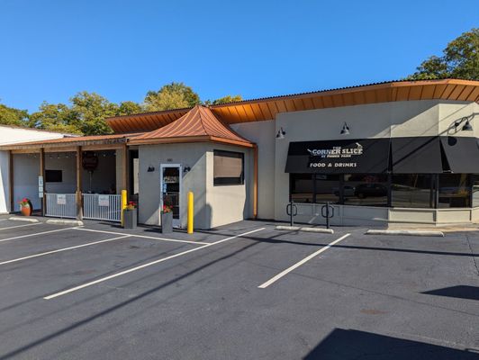 The Corner Slice by null