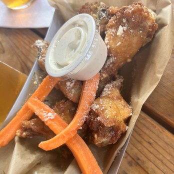 SouthEnd Brewing - Pub wings (garlic Parmesan) - Breweries Near Me - Greensboro, North Carolina