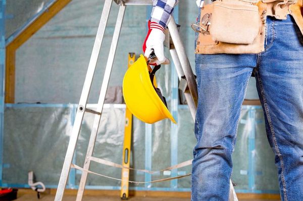 Nike Remodeler of Plymouth Logo