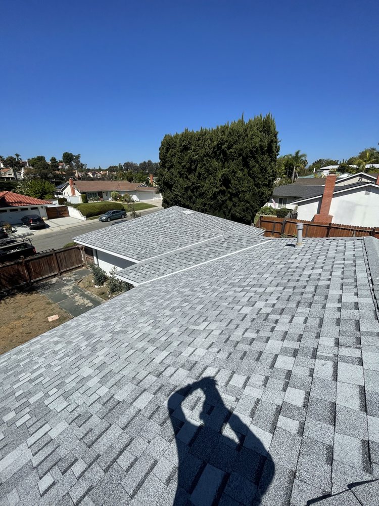 Slide of Estrada Roofs