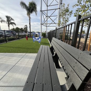 Boris Bark Park - Seating - Dog Parks Near Me - Murrieta, California Boris Bark Park - Seating - Dog Parks Near Me - Murrieta, California