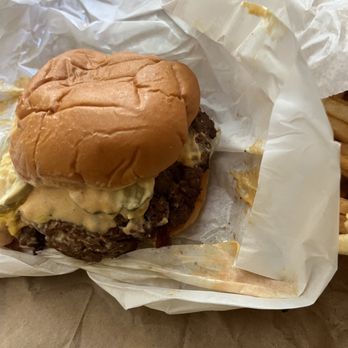For The Win - Bomb ass burger one of the best smash burgers I had in cali - Burgers Near Me - Whittier, California For The Win - Bomb ass burger one of the best smash burgers I had in cali - Burgers Near Me - Whittier, California