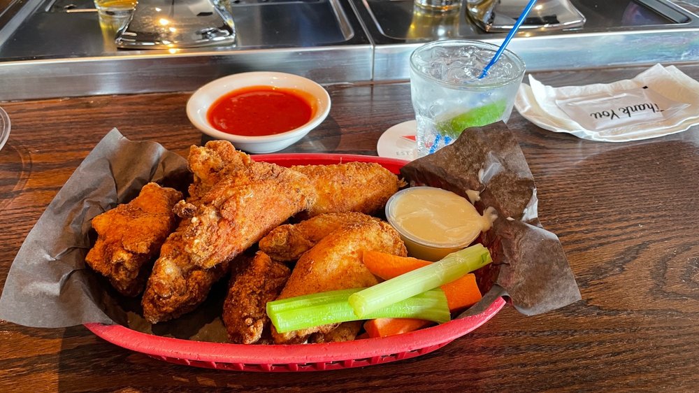 SLOPPY JOE’S BAR & GRILL Updated September 2024 41 Photos & 74