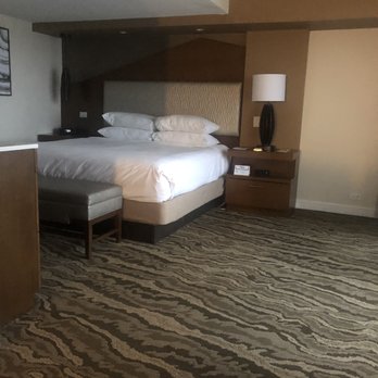 The Inverness Denver, a Hilton Golf & Spa Resort - Our room - Hotels Near Me - Englewood, Colorado The Inverness Denver, a Hilton Golf & Spa Resort - Our room - Hotels Near Me - Englewood, Colorado