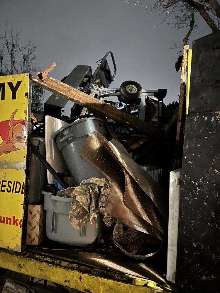 MY JUNK DOG JUNK REMOVAL, DEMOLITION & HAULING Updated September 2024