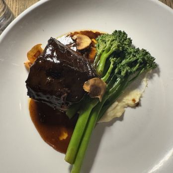 5Church - Buckhead - Short rib - New American Near Me - Atlanta, Georgia 5Church - Buckhead - Short rib - New American Near Me - Atlanta, Georgia