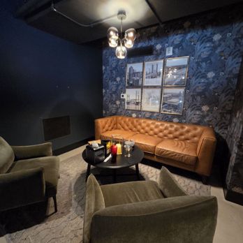 Pour Taproom - Cool seating area, if you're not eating at the tables. - Beer Bar Near Me - Jacksonville, Florida Pour Taproom - Cool seating area, if you're not eating at the tables. - Beer Bar Near Me - Jacksonville, Florida
