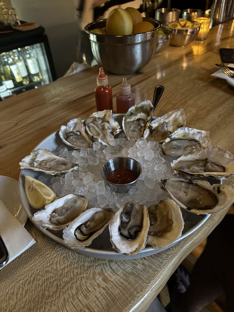 Food from Sailor Oyster Bar