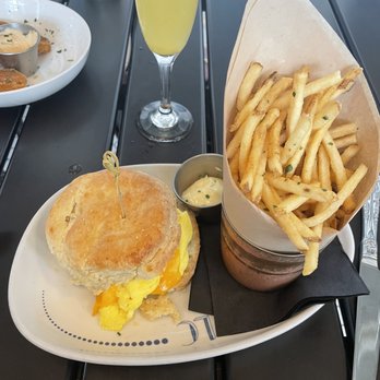 Liberty Common - Breakfast Becky - Southern Near Me - Nashville, Tennessee Liberty Common - Breakfast Becky - Southern Near Me - Nashville, Tennessee