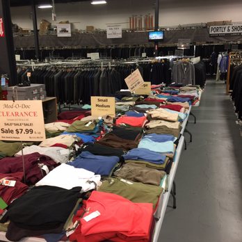 Suits 20/20 - Casual clothes - Men's Clothing Near Me - Niles, Illinois