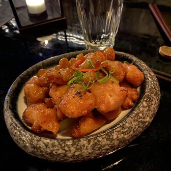Mott 32 - Crispy Szechuan Chicken - Chinese Near Me - Las Vegas, Nevada