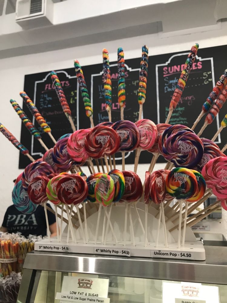 CANDY KITCHEN Updated October 2024 38 Photos & 63 Reviews 18171