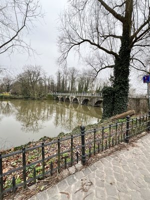 Minnewater Park by null