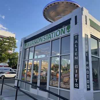 Invasion Station - Front of the shop - Souvenir Shops Near Me - Roswell, New Mexico