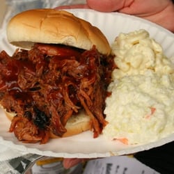 Walts Smokehouse - Pulled pork sandwich with signature sauce