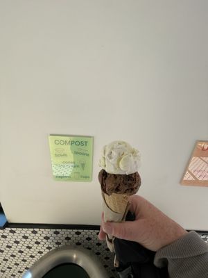 Jeni's Splendid Ice Creams by null