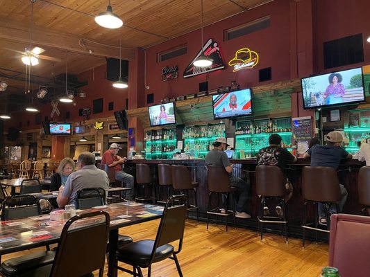Central Station Bar & Grill by null