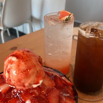 Onit Cafe - Strawberry Bingsoo Iced Americano Grapefruit Ade - Coffee & Tea Near Me - Federal Way, Washington Onit Cafe - Strawberry Bingsoo Iced Americano Grapefruit Ade - Coffee & Tea Near Me - Federal Way, Washington